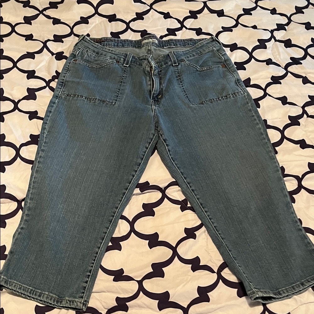 Levi Casual Capri Jeans
